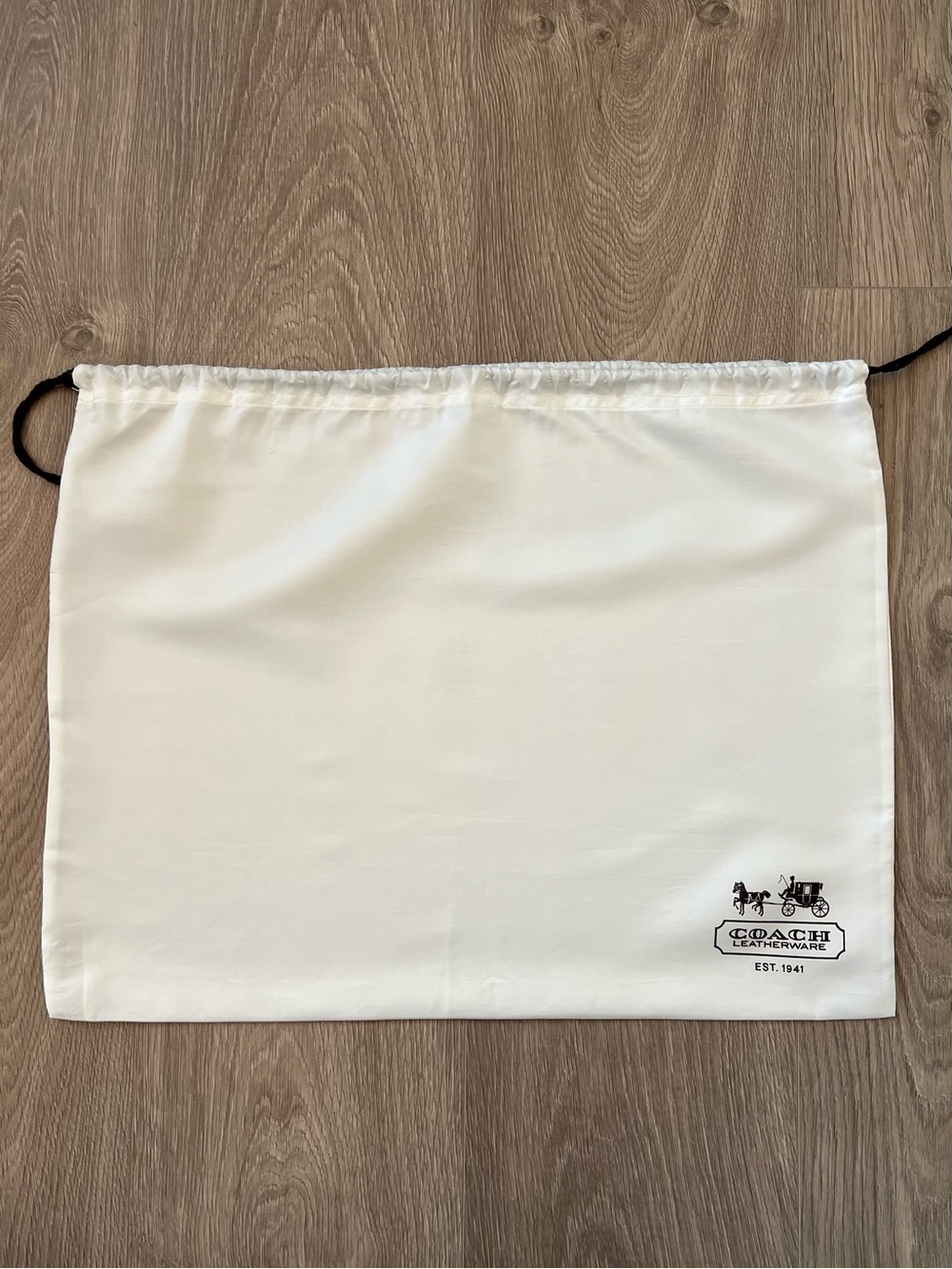 Coach dust bag (C67)